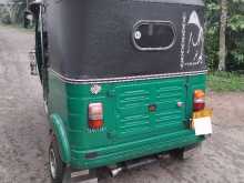 https://riyasewana.com/uploads/bajaj-three-wheel-11155524453.jpg