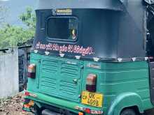 https://riyasewana.com/uploads/bajaj-three-wheel-1116141622463.jpg