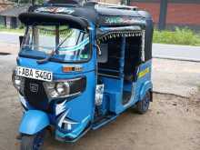 https://riyasewana.com/uploads/bajaj-three-wheel-111713474513.jpg