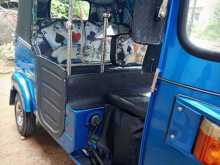 https://riyasewana.com/uploads/bajaj-three-wheel-112206234273.jpg