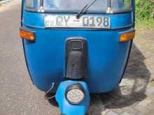 https://riyasewana.com/uploads/bajaj-three-wheel-11632034862.jpg