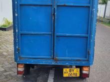https://riyasewana.com/uploads/bajaj-three-wheel-11632316856.jpg