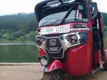 https://riyasewana.com/uploads/bajaj-three-wheel-121038424173.jpg