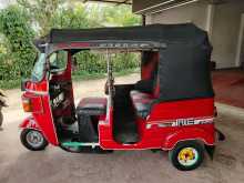 https://riyasewana.com/uploads/bajaj-three-wheel-121726474723.jpg