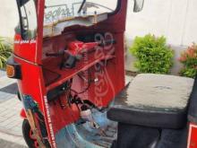 https://riyasewana.com/uploads/bajaj-three-wheel-1295327486229.jpg