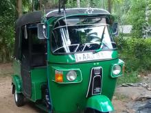 https://riyasewana.com/uploads/bajaj-three-wheel-141622306535.jpg