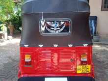 https://riyasewana.com/uploads/bajaj-three-wheel-142047104392.jpg