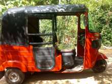 https://riyasewana.com/uploads/bajaj-three-wheel-14653014732.jpg