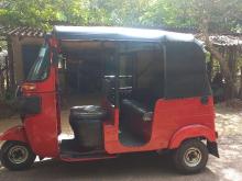 https://riyasewana.com/uploads/bajaj-three-wheel-14654596254.jpg