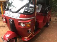 https://riyasewana.com/uploads/bajaj-three-wheel-16625516466.jpg
