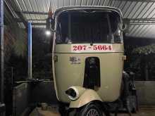 Bajaj RE 2000 Three Wheel