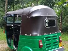 https://riyasewana.com/uploads/bajaj-three-wheel-171719066574.jpg