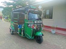 Bajaj RE 4 Stroke 2015 Three Wheel