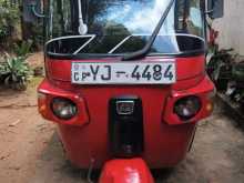 Bajaj RE 4 Stroke 2011 Three Wheel