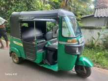 https://riyasewana.com/uploads/bajaj-three-wheel-181535544523.jpg
