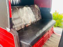 https://riyasewana.com/uploads/bajaj-three-wheel-181719336286.jpg