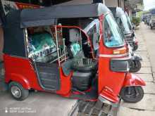 https://riyasewana.com/uploads/bajaj-three-wheel-191126464072.jpg