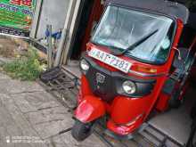 https://riyasewana.com/uploads/bajaj-three-wheel-191126474073.jpg