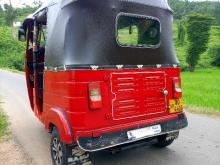 https://riyasewana.com/uploads/bajaj-three-wheel-191211056775.jpg