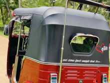 https://riyasewana.com/uploads/bajaj-three-wheel-1913195122042.jpg
