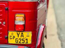 https://riyasewana.com/uploads/bajaj-three-wheel-19485122052.jpg