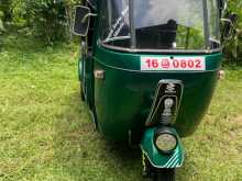 https://riyasewana.com/uploads/bajaj-three-wheel-1987-1713081112443.jpg