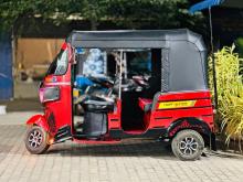 https://riyasewana.com/uploads/bajaj-three-wheel-199155417212.jpg