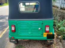 https://riyasewana.com/uploads/bajaj-three-wheel-2000-1512313712242.jpg