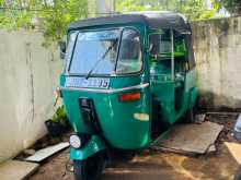 https://riyasewana.com/uploads/bajaj-three-wheel-2000-309433612562.jpg