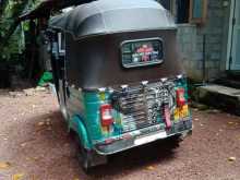 https://riyasewana.com/uploads/bajaj-three-wheel-2001-2517024412563.jpg