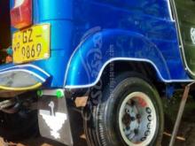 https://riyasewana.com/uploads/bajaj-three-wheel-2002-1081237126148.jpg