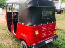 https://riyasewana.com/uploads/bajaj-three-wheel-2005-2811271512784.jpg