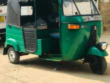 https://riyasewana.com/uploads/bajaj-three-wheel-2006-1118300712462.jpg