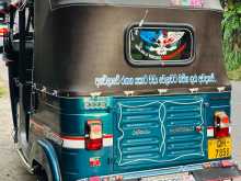 https://riyasewana.com/uploads/bajaj-three-wheel-2006-1318104012644.jpg