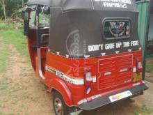 https://riyasewana.com/uploads/bajaj-three-wheel-2006-2140118124513.jpg