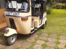 https://riyasewana.com/uploads/bajaj-three-wheel-2006-2717553512703.jpg