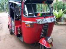 https://riyasewana.com/uploads/bajaj-three-wheel-2009-36163512344.jpg