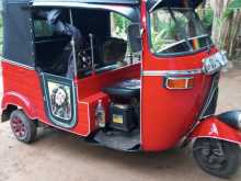 https://riyasewana.com/uploads/bajaj-three-wheel-2009-36163512992.jpg