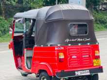 https://riyasewana.com/uploads/bajaj-three-wheel-2011-119235012952.jpg