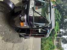 https://riyasewana.com/uploads/bajaj-three-wheel-2011-136384812273.jpg
