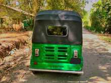 https://riyasewana.com/uploads/bajaj-three-wheel-2011-2110182012204.jpg