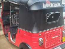 https://riyasewana.com/uploads/bajaj-three-wheel-2011-28200312802.jpg