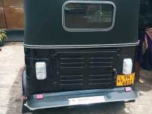 https://riyasewana.com/uploads/bajaj-three-wheel-2011-297470712264.jpg