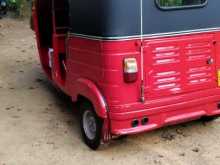 https://riyasewana.com/uploads/bajaj-three-wheel-2012-1510383212383.jpg