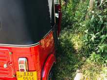 https://riyasewana.com/uploads/bajaj-three-wheel-2012-2613402612183.jpg