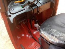 https://riyasewana.com/uploads/bajaj-three-wheel-201211276444.jpg