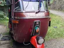 https://riyasewana.com/uploads/bajaj-three-wheel-201217034603.jpg