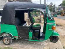https://riyasewana.com/uploads/bajaj-three-wheel-2013-2415063912953.jpg