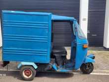 https://riyasewana.com/uploads/bajaj-three-wheel-201330004723.jpg