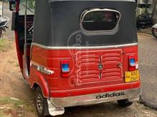 https://riyasewana.com/uploads/bajaj-three-wheel-2015-1910282612442100.jpg